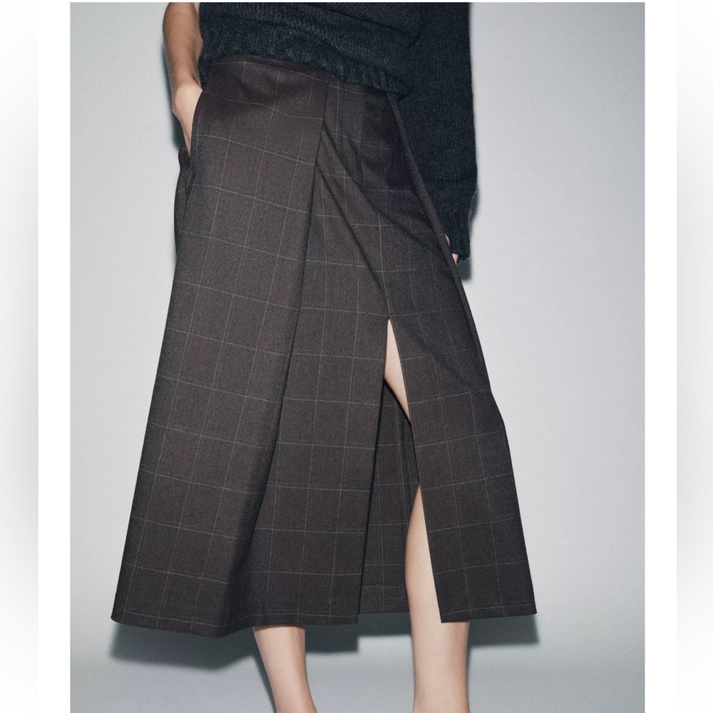ZARA Brown Plaid Women's Skirt - Picture 2 of 10